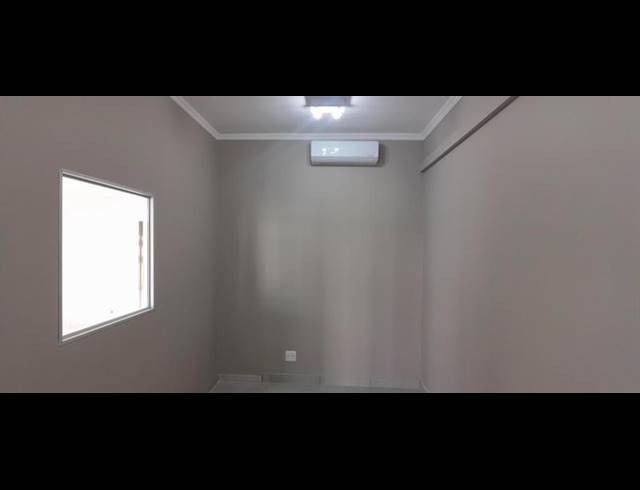 BUSINESS PROPERTY TO RENT IN NEWMARK ESTATE